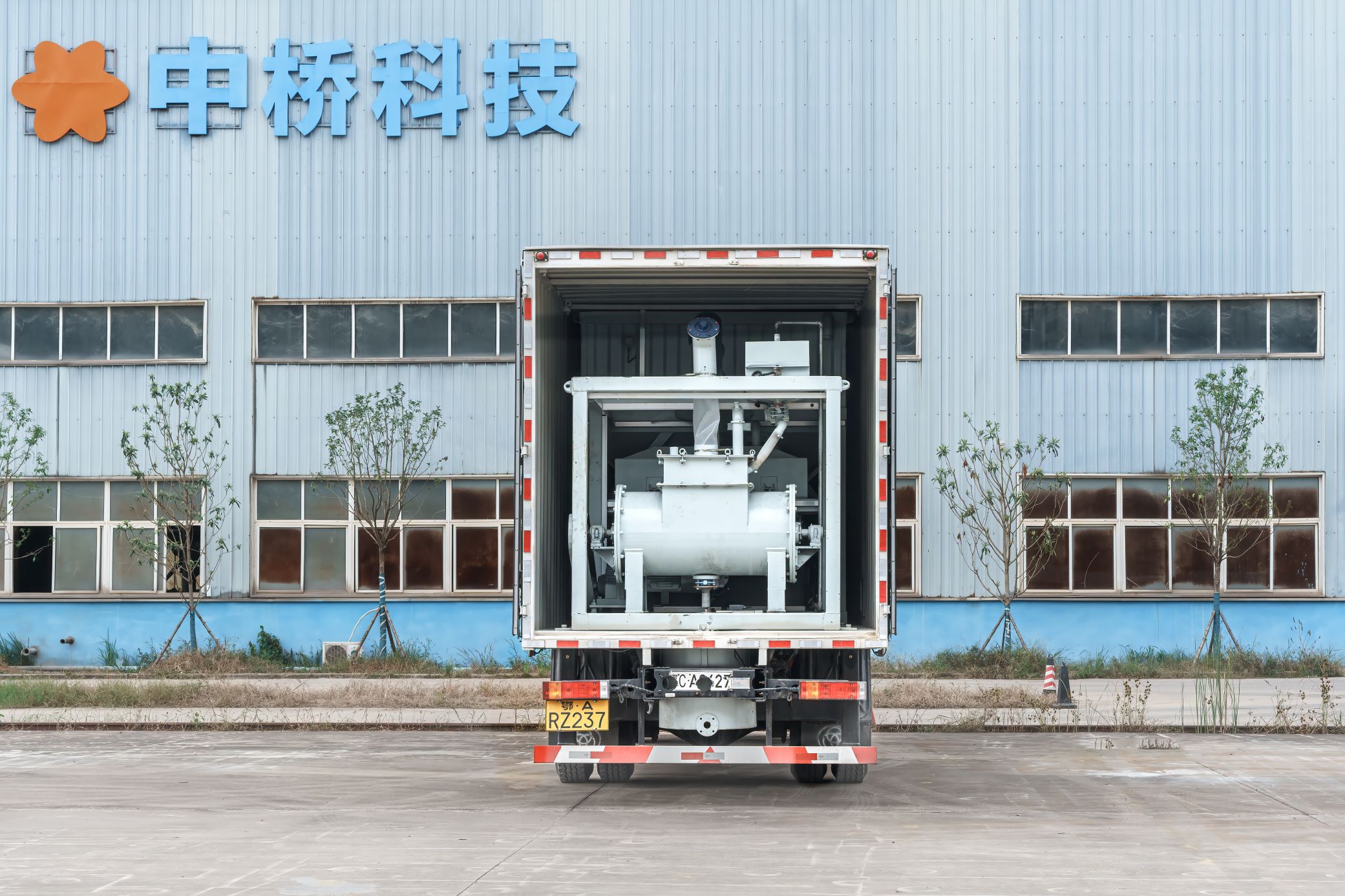 移動(dòng)制漿車 (5).jpg 移動(dòng)制漿車 (5).jpg